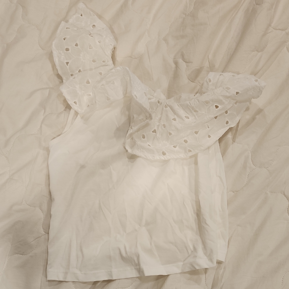Elegant White Eyelet Lace Top